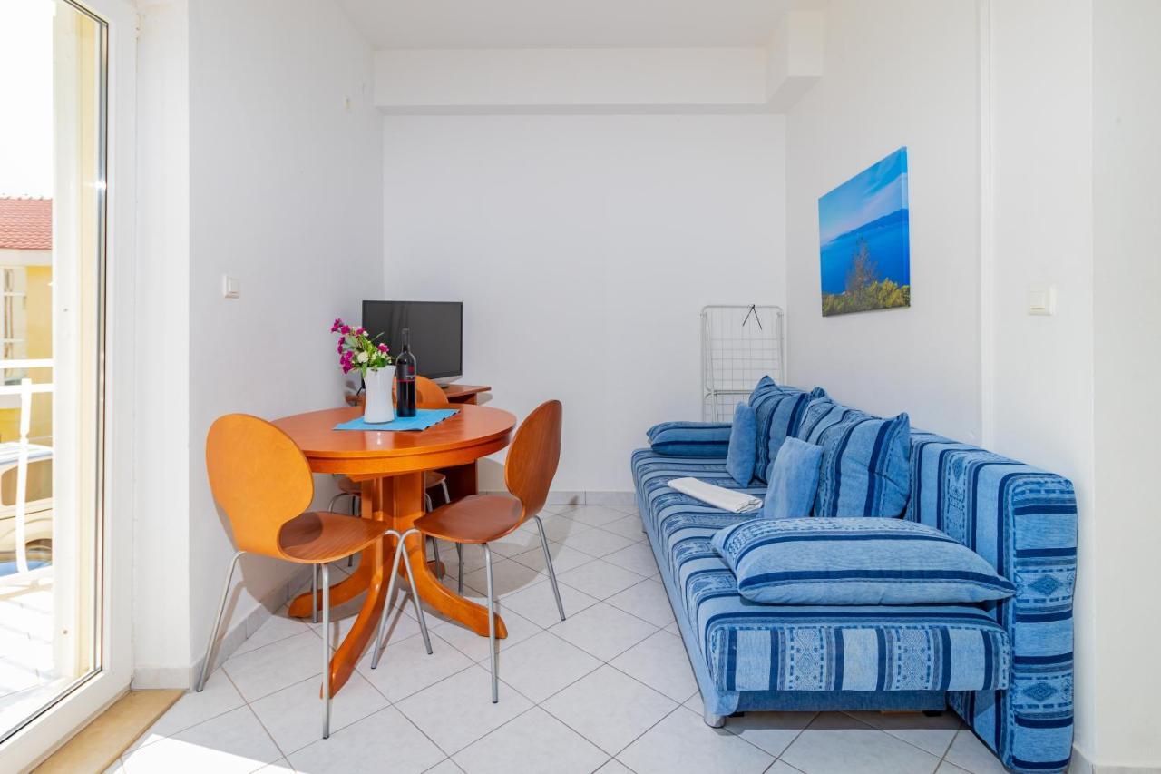 Apartments Villa Mandolina Marusici (Split-Dalmatia) Exterior foto