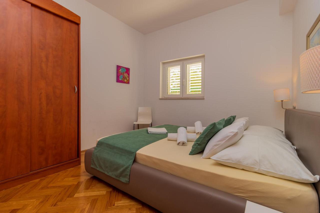 Apartments Villa Mandolina Marusici (Split-Dalmatia) Exterior foto